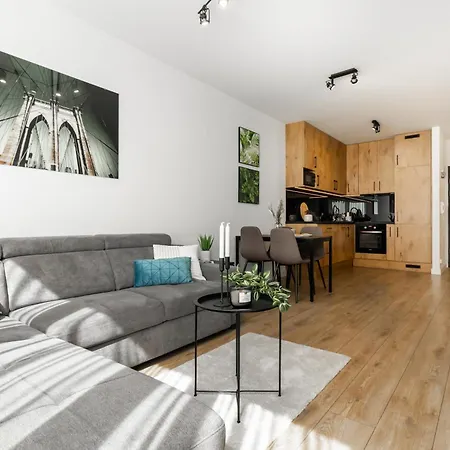 Apartament Near Sky Tower Free Parking For 2 Cars Wroclaw Exterior photo