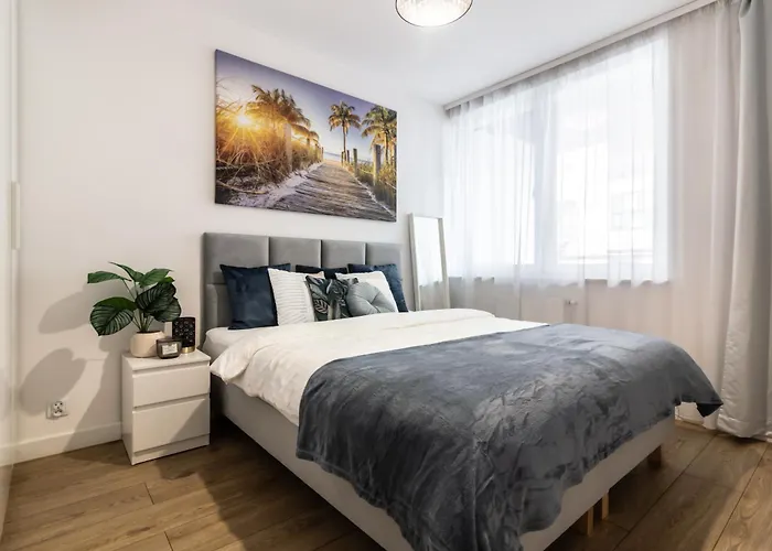 Apartament Near Sky Tower Free Parking For 2 Cars